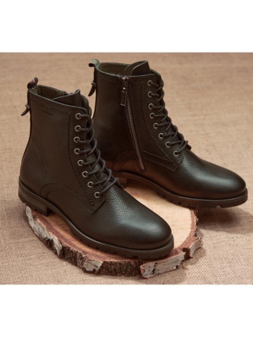 Barbour Christina Round Toe Block Heel Lace-Up Leather Combat Boots 8